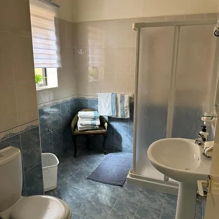 Pensión St Pauls Bay House With 5 Bedrooms St Paul's Bay
