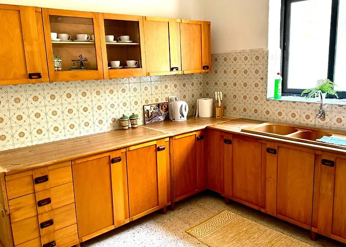 St Pauls Bay House With 5 Bedrooms Maison d'hôtes